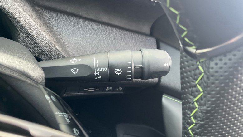 Peugeot 408 158kW GT 58kWh 5dr Auto Electric Hatchback